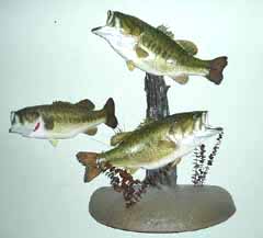 Largemouth bass taxidermy by Tennessee taxidermist Joey Arender